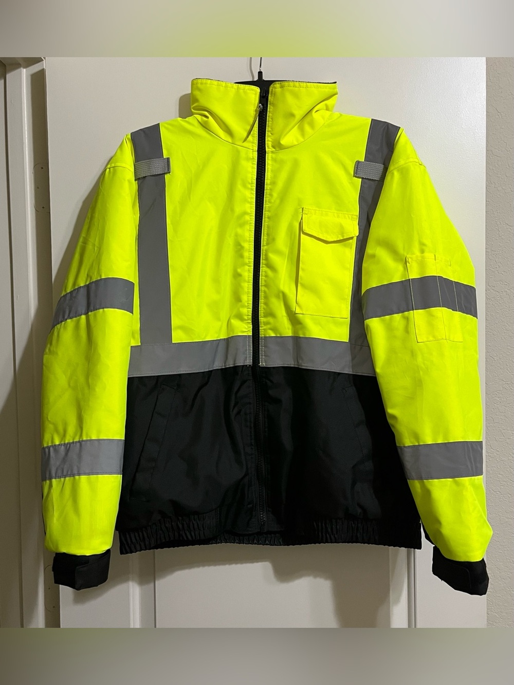 Ergodyne Glowear High Visibility Yellow & Black Reflective Bomber Jacket Large